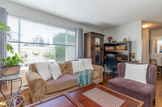 4 of 28 - 1910 Bowen Rd 5, Nanaimo, BC