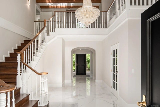 5 of 52 - 611 Island Rd, Oak Bay, BC