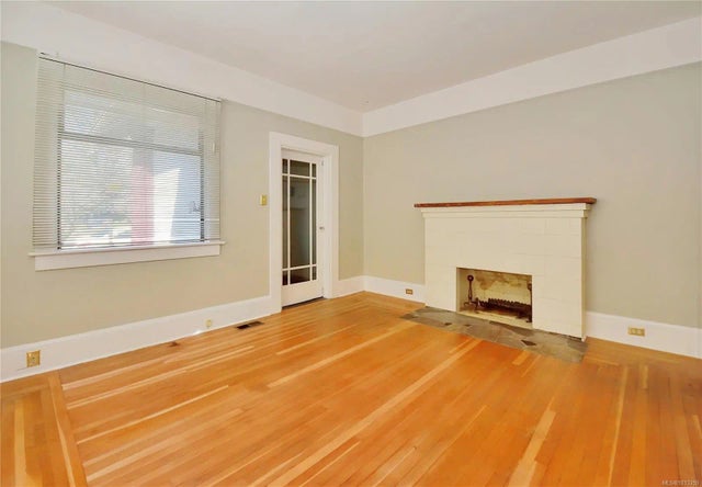 4 of 21 - 350 Stewart Ave, Nanaimo, BC