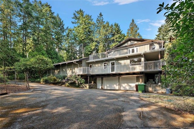 5 of 62 - 1661 Lands End Rd, North Saanich, BC