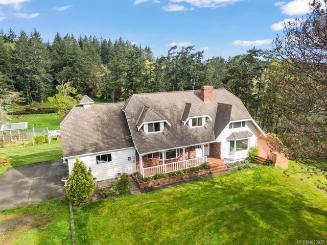 2 of 61 - 561 Boblaw Pl, Metchosin, BC