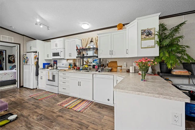 2 of 20 - 1720 Whibley Rd 47, Coombs, BC