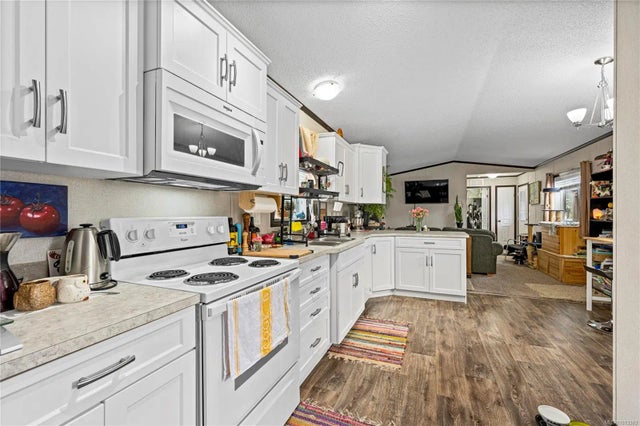 4 of 20 - 1720 Whibley Rd 47, Coombs, BC