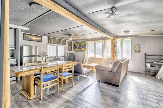 1 of 23 - 380 Martindale Rd 204, Parksville, BC