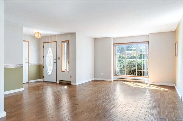 4 of 45 - 5634 Metral Dr, Nanaimo, BC