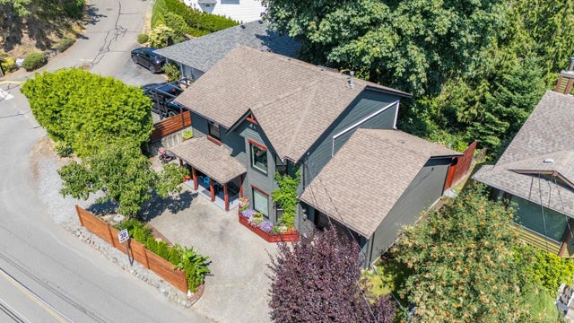 2 of 30 - 191 Summit Dr, Nanaimo, BC