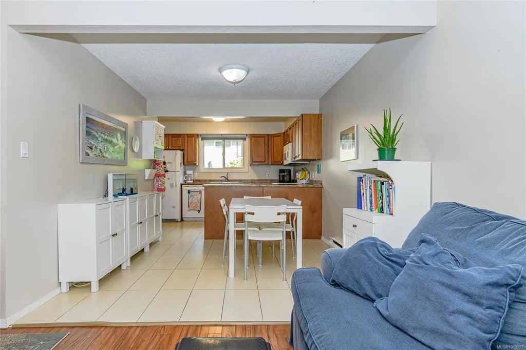 3025 Cowichan Lake Rd 18, Duncan