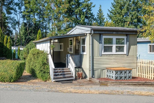 1 of 20 - 6820 Parklands Pl 20, Lantzville, BC