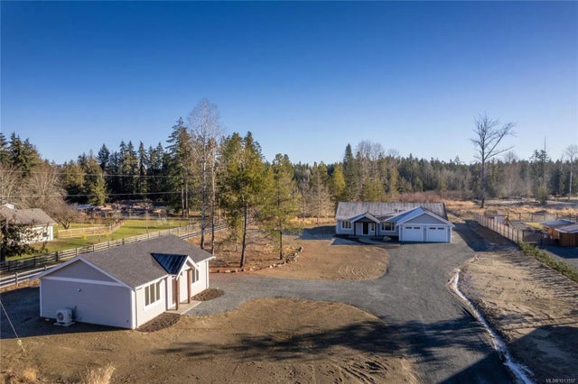 1 of 68 - 1230 / 1232 Station Rd, Coombs, BC
