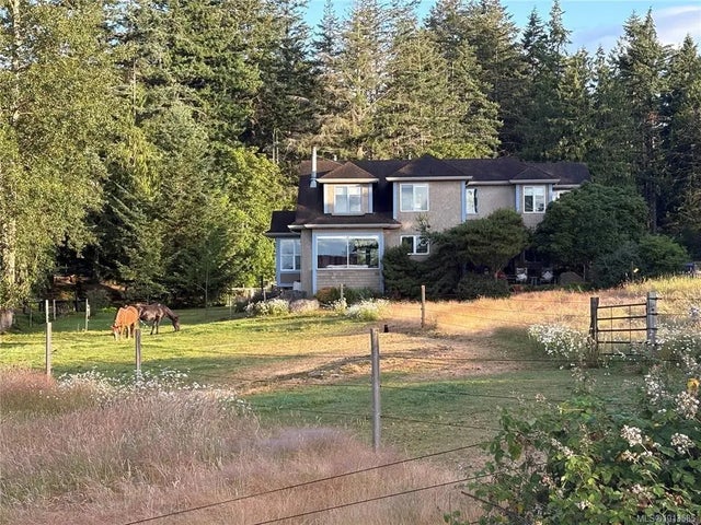 4 of 50 - 2035 Pace Rd, Nanaimo, BC