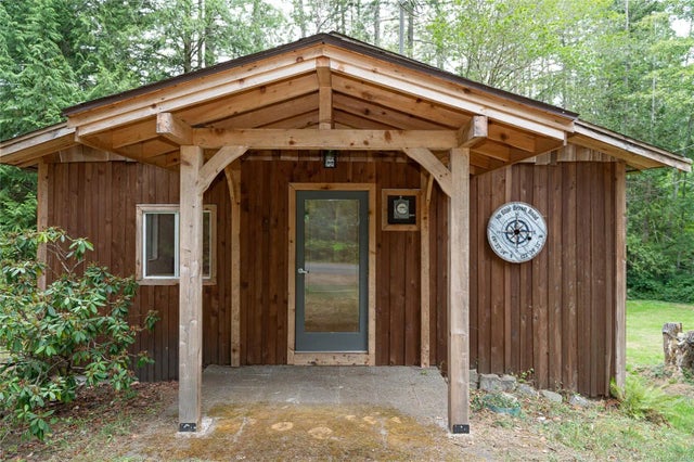 3 of 27 - 80 Blue Heron Rd, Thetis Island, BC