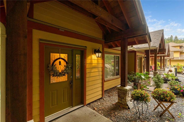 1 of 38 - 1244 4th Ave 309, Ladysmith, BC