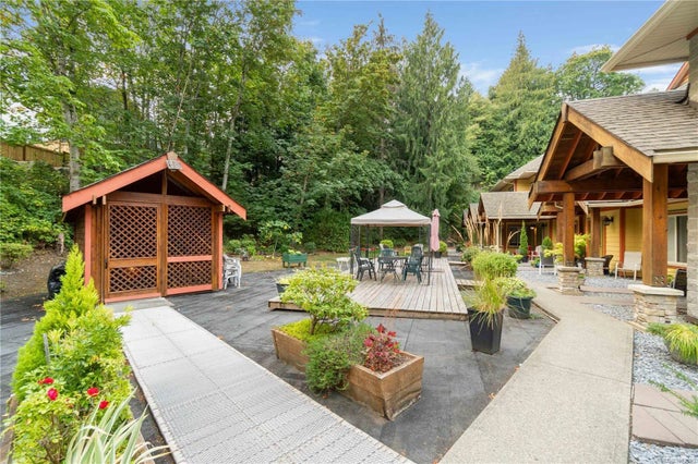 2 of 38 - 1244 4th Ave 309, Ladysmith, BC