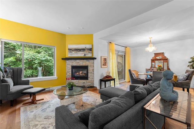 3 of 38 - 1244 4th Ave 309, Ladysmith, BC