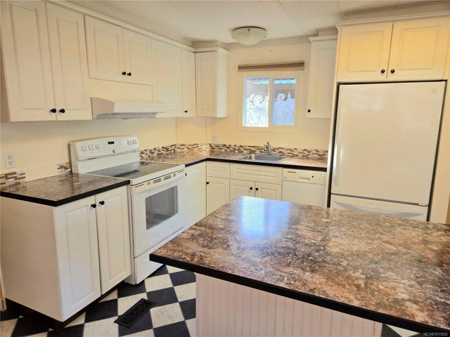 5 of 27 - 1247 Arbutus Rd 76, Parksville, BC