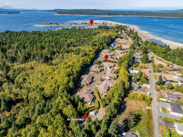 1 of 27 - 5300 Gainsberg Rd 10, Bowser, BC
