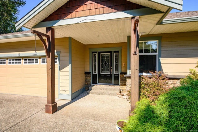 4 of 27 - 5300 Gainsberg Rd 10, Bowser, BC