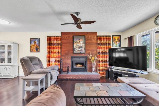 5 of 49 - 1985 Saunders Rd, Sooke, BC