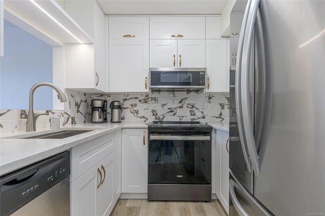 4 of 33 - 1906 Bowen Rd 10, Nanaimo, BC