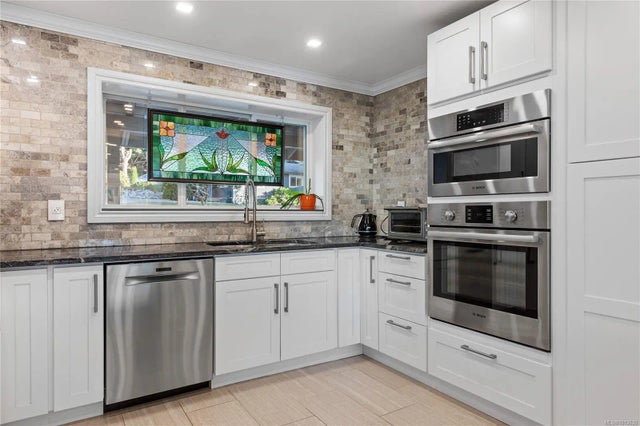 4 of 98 - 57 Lake Heights Pl, Nanaimo, BC