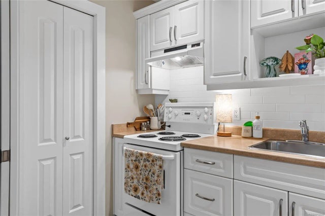 5 of 33 - 261 Mills St 806, Parksville, BC