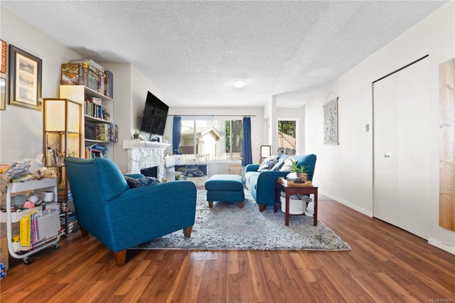 5 of 22 - 1620 Fuller St, Nanaimo, BC