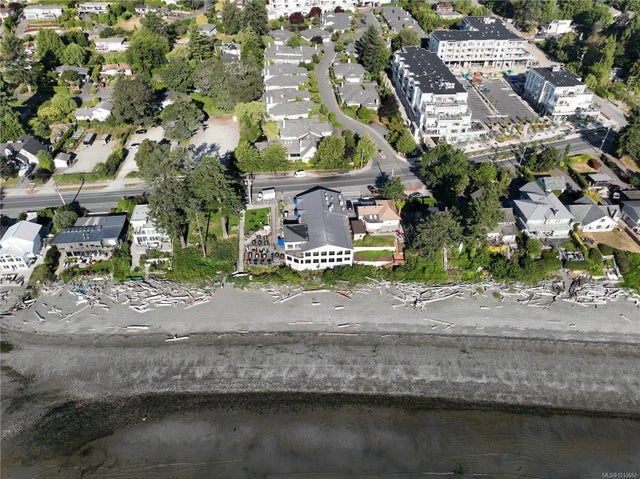 5 of 16 - 5090 Cordova Bay Rd, Saanich, BC