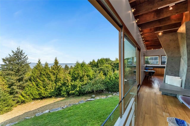 4 of 50 - 8909 Park Pacific Terr, North Saanich, BC