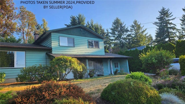 1 of 32 - 6413 Southampton Rd, Nanaimo, BC