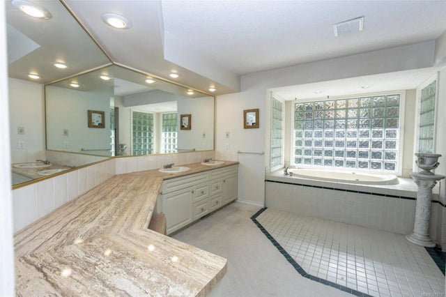 2 of 43 - 2685 Palmer Rd, Coombs, BC