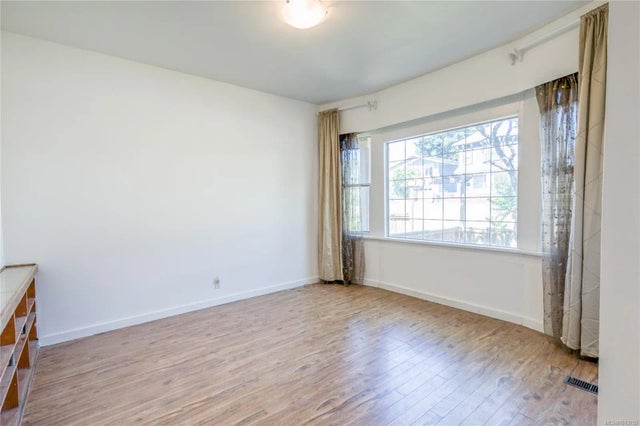 3 of 49 - 415 Machleary St, Nanaimo, BC