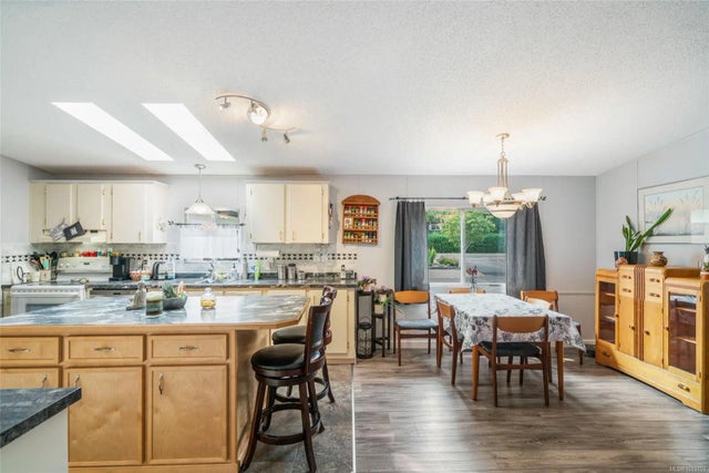 5 of 60 - 7442 Yake Rd, Fanny Bay, BC