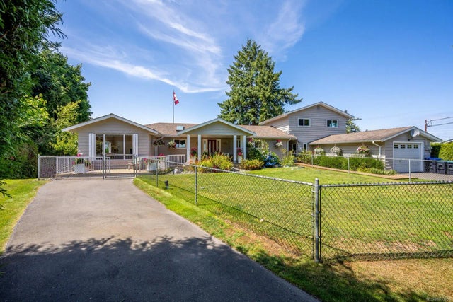 3 of 29 - 200 Crome Point Rd, Bowser, BC