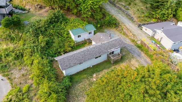 3 of 32 - 3010 Hillview Rd, Lantzville, BC