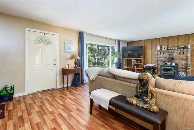 5 of 39 - 2030 Black Creek Rd, Black Creek, BC