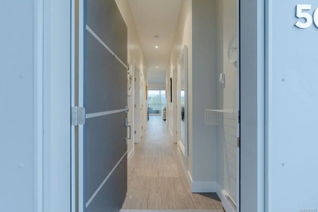 2 of 29 - 91 Chapel St 508, Nanaimo, BC