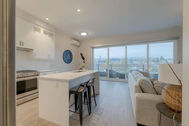 3 of 29 - 91 Chapel St 508, Nanaimo, BC