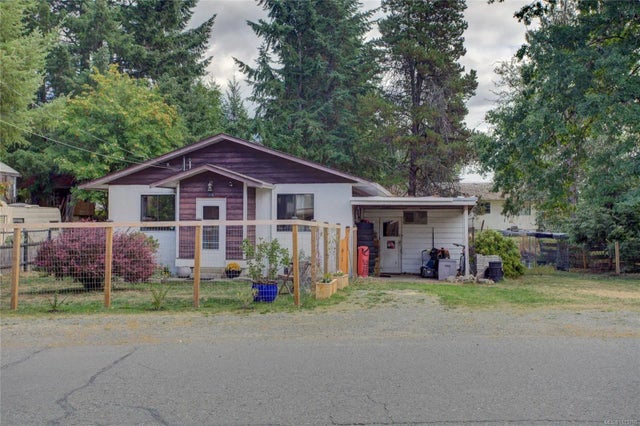 2 of 27 - 115 Boundary Rd, Lake Cowichan, BC