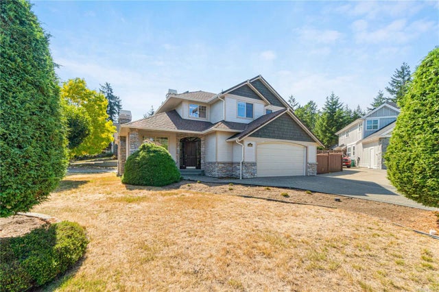 1 of 28 - 3354 Whitetail Pl, Nanaimo, BC
