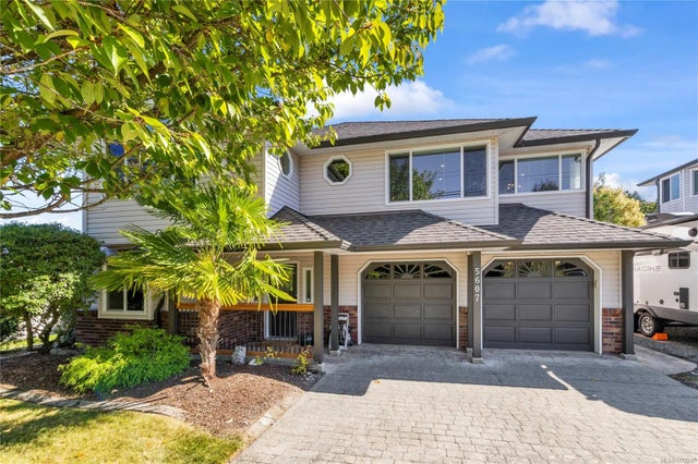 1 of 56 - 5607 Turner Rd, Nanaimo, BC