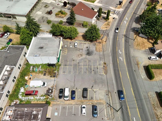 2 of 9 - 4146 Departure Bay Rd, Nanaimo, BC