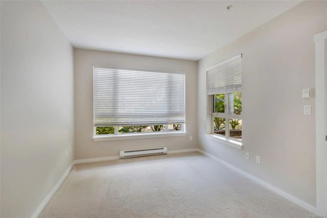 5 of 33 - 5670 Edgewater Lane 111, Nanaimo, BC