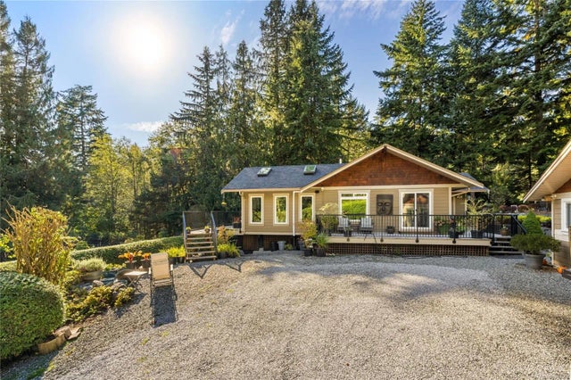 1 of 87 - 3061 Renfrew Rd, Shawnigan Lake, BC