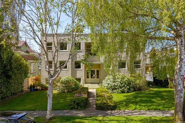 2 of 59 - 370 Richmond Ave, Victoria, BC