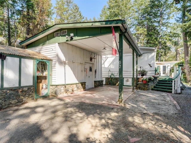 1 of 31 - 5838 Blythwood Rd 97, Sooke, BC