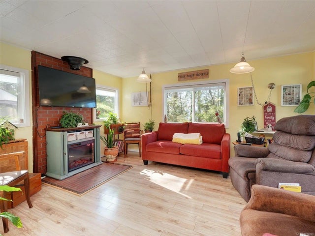 4 of 31 - 5838 Blythwood Rd 97, Sooke, BC