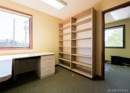 4 of 8 - 154 Memorial Dr 100c, Parksville, BC