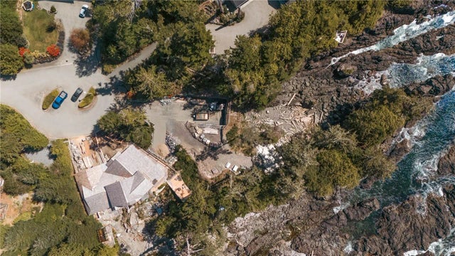 5 of 19 - 858 Barclay Pl, Ucluelet, BC