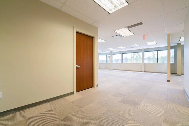 5 of 7 - 154 Memorial Dr 302, Parksville, BC