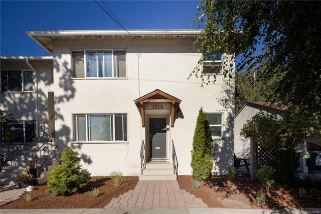 4 of 30 - 1502-1508 Davie St, Victoria, BC